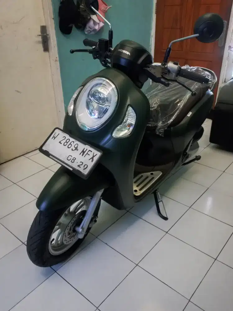 SCOOPY 2024 TYPE TERTINGGI KM 13 K...MEWAH MULUS.TARIKAN ENTENG.COCOK