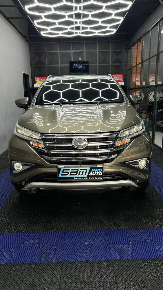 TERIOS R DELUXE 2018 COKLAT ASLI BALI LOW KM