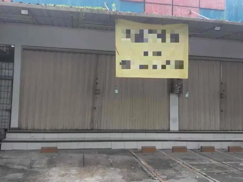 tempat usaha strategis poros jalan semeru klojen pusat kota malang