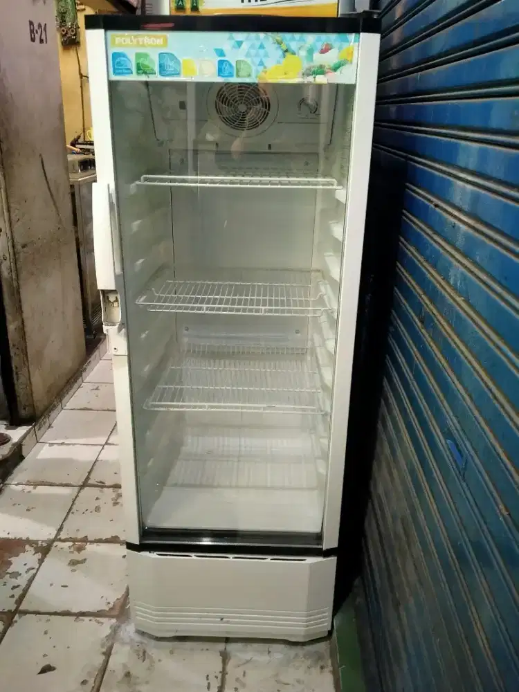 Showcase polytron normal