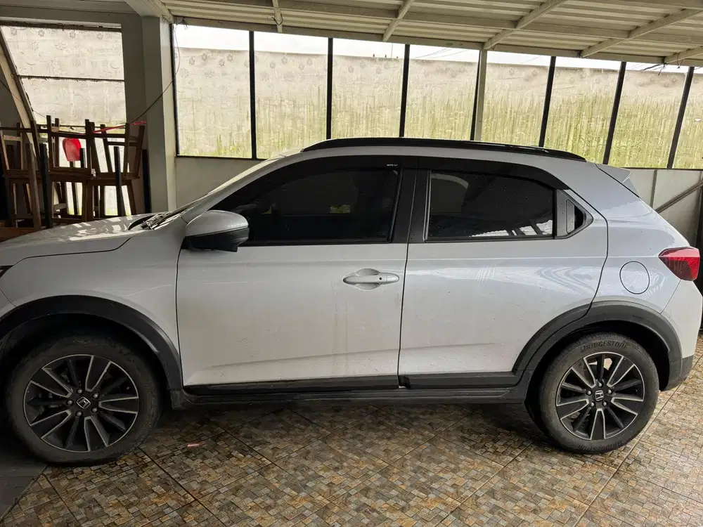 Honda WR-V 2023 Bensin