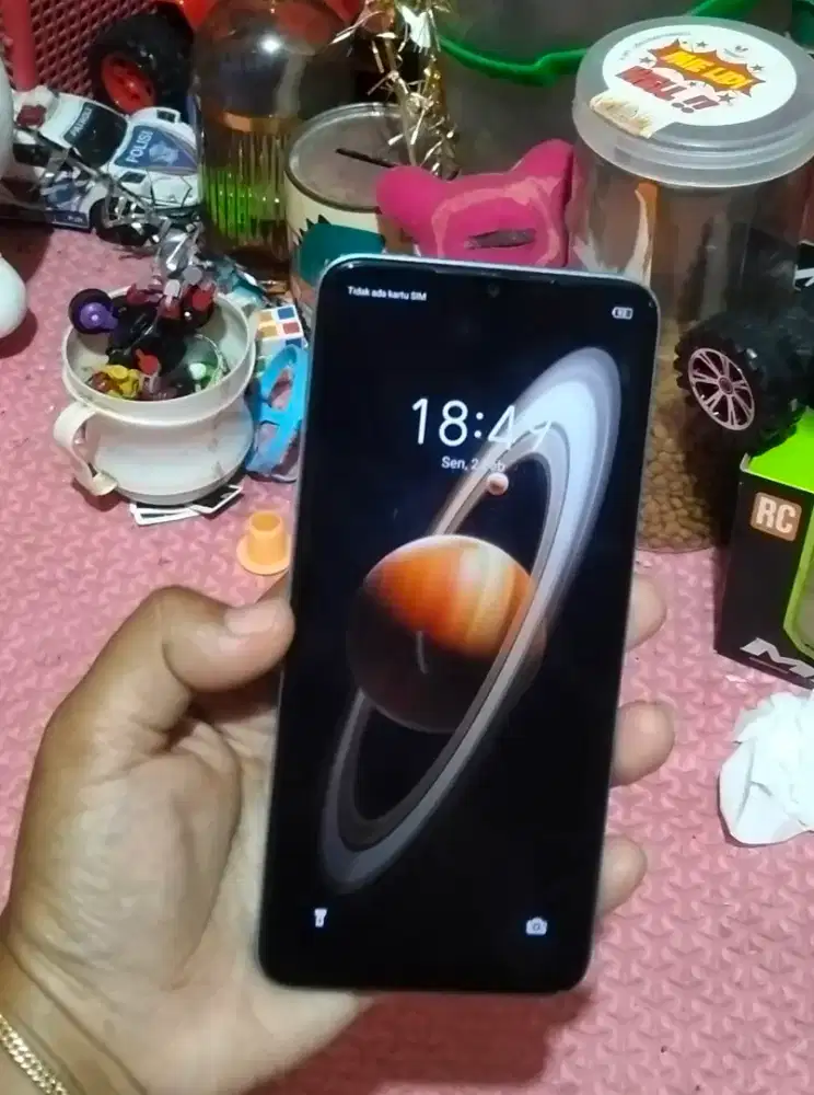 Infinix hot 30i ram 8+8/128!.