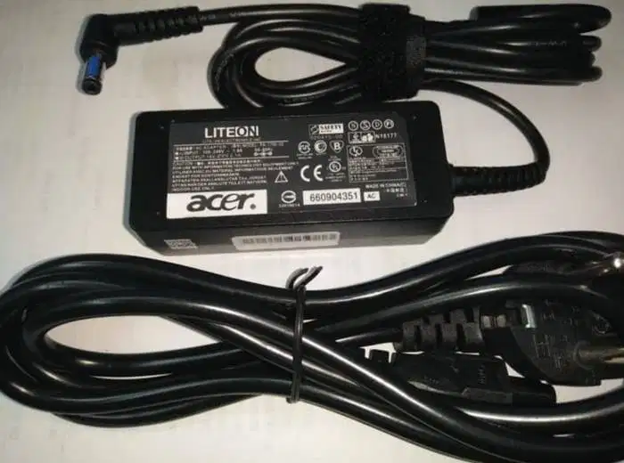 Adaptor Charger Laptop Acer Z1401 Z1402 19V 2.1A 5.5*2.5 Ori Cas Casan