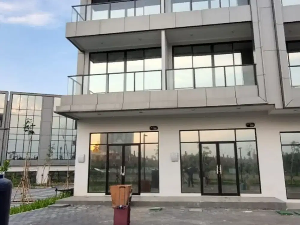 Rukan Hook Mega Kuningan Pik 2 View Sungai 3 Lantai