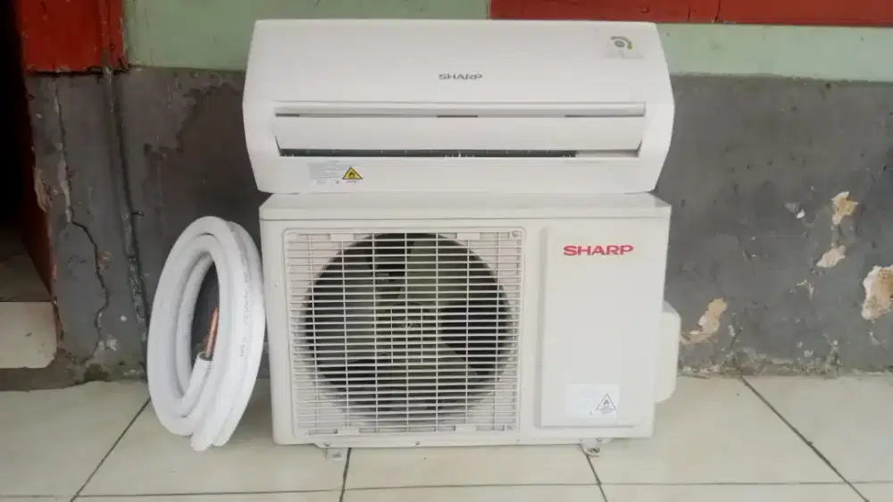 AC Sharp 1/2 PK super mewah dan istimewa full original jual + pasang