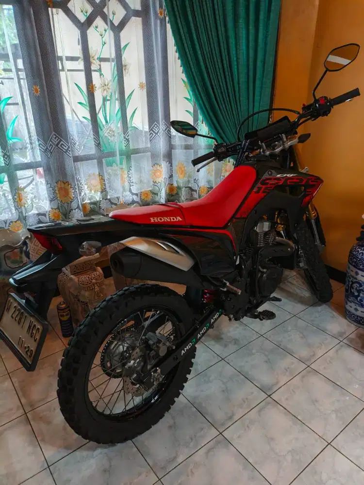 HONDA CRF MULUS, DIJUAL CEPAT! BISA NEGO!