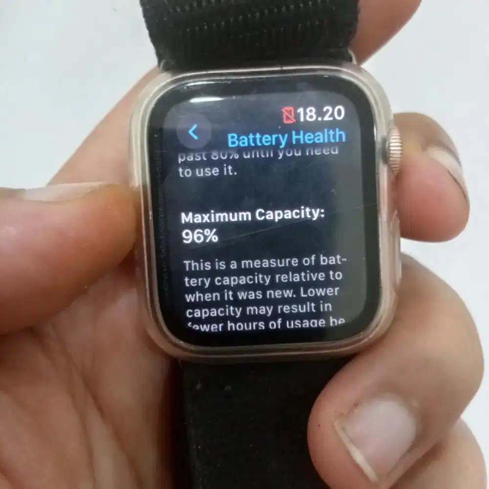 Apple Watch SE Gen 1 40mm Rose Gold Battery Health 96% +  Charger 20W