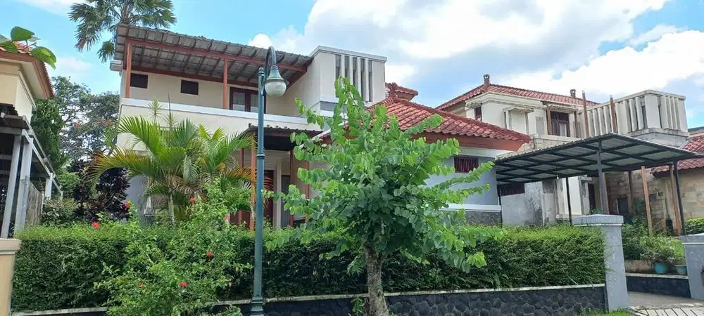 Dijual Rumah Cantik Siap Huni di Rancamaya Golf Estate Bogor