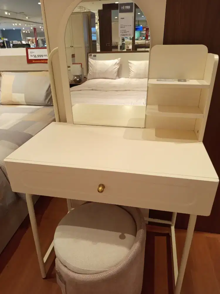 Calla dresser (bisa cicilan)