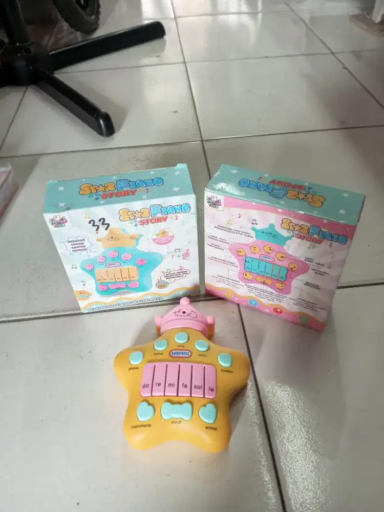Mainan Anak Piano Star Baterai