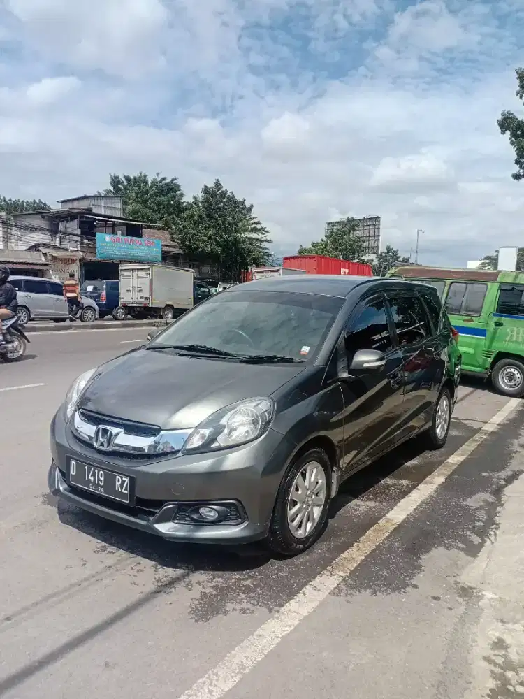 Honda Mobilio E CVT 2014, Metik