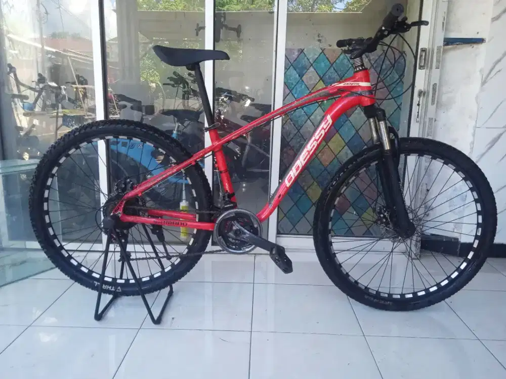 Sepeda gunung MTB alumunium