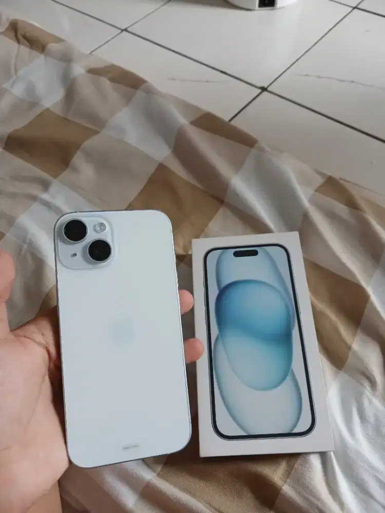 Iphone 15 Basic 128, ibox