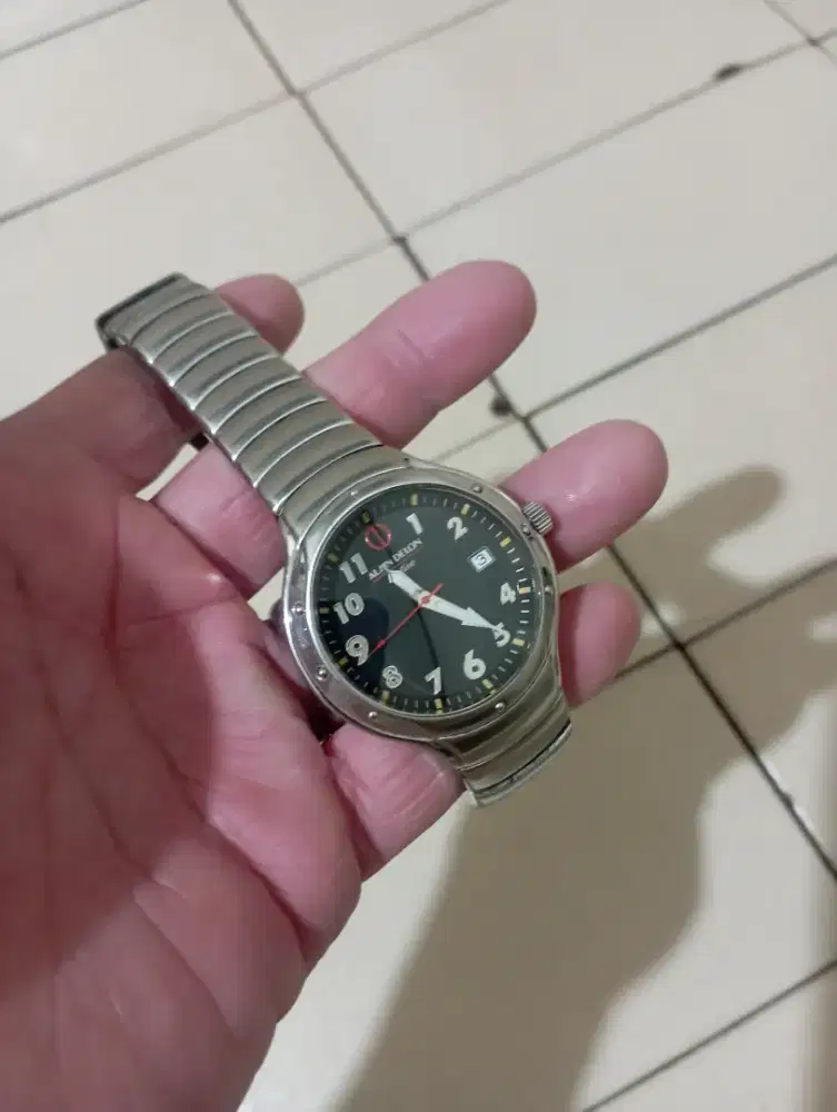 Jam tangan Quartz Alain Delon active Swiss made