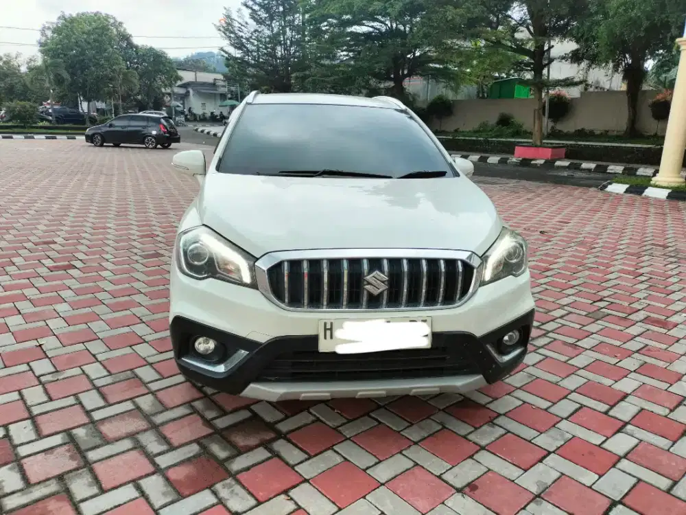 Dijual S Cross 2018 AT