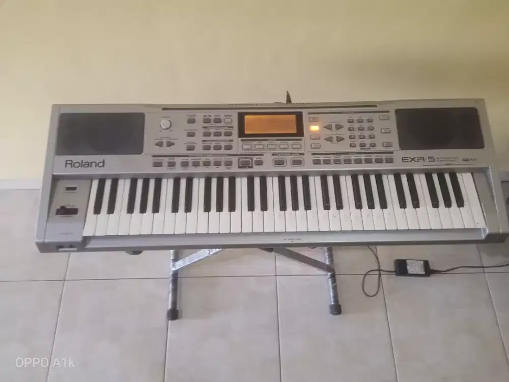 Dijual keyboard Roland EXR 5 istimewa