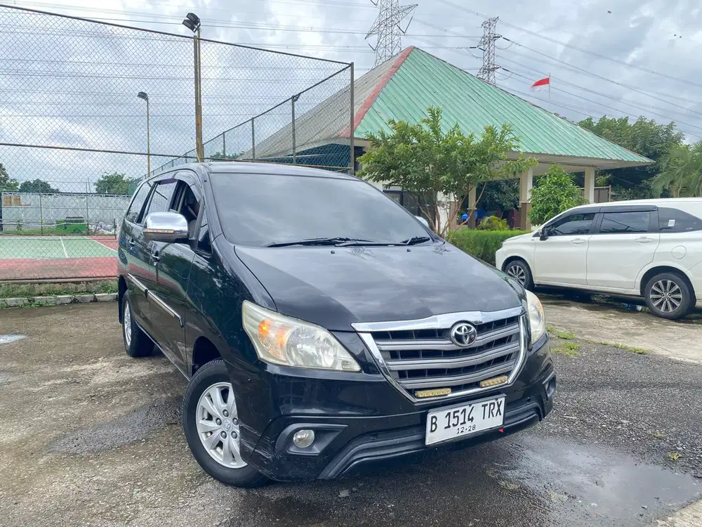 INNOVA G 2.0 MANUAL 2013 GENAP BENSIN FOR SALE TERMURAJ