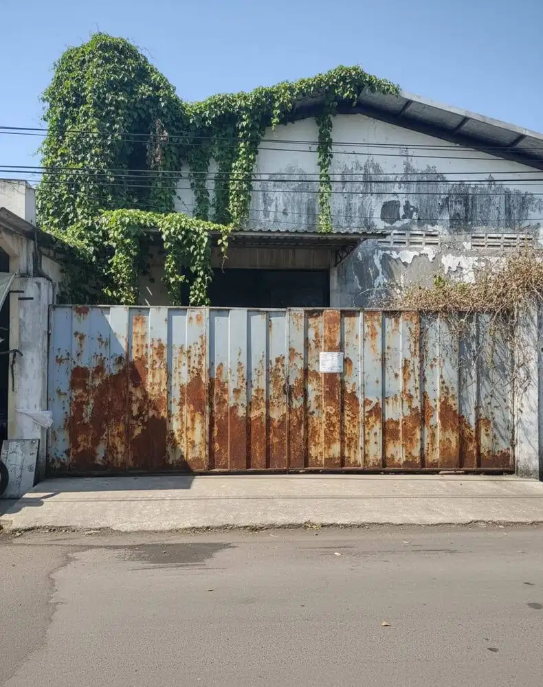 GUDANG DI KEBRAON, KARANGPILANG, SURABAYA