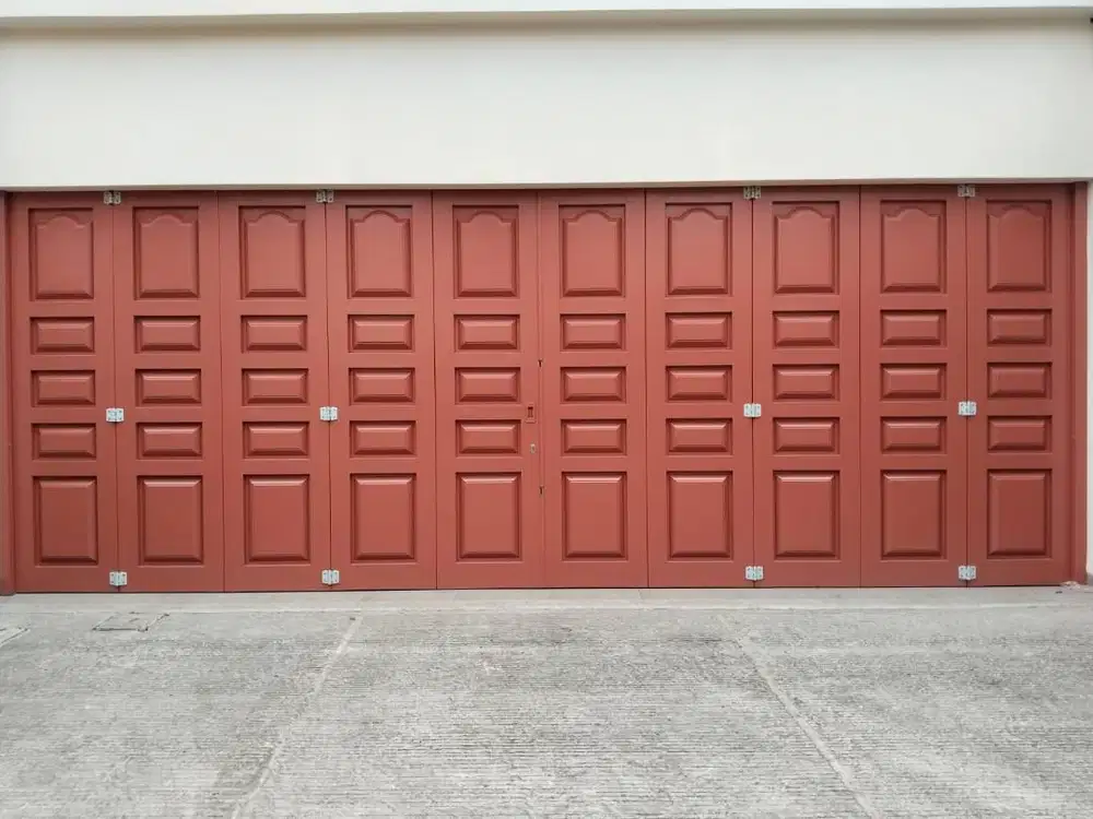 Pintu Garasi Gudang&Shourom