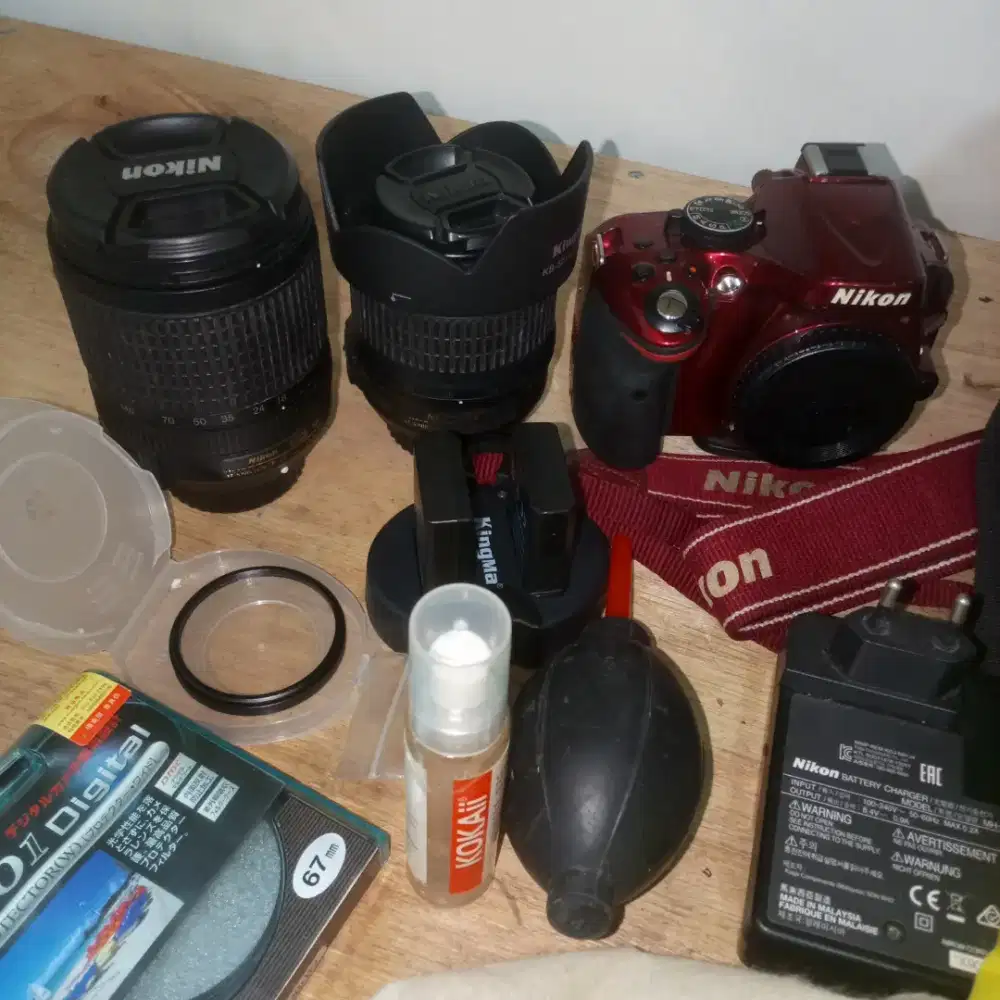 Nikon D5200 Merah Kamera DSLR Paket Komplit NEGO