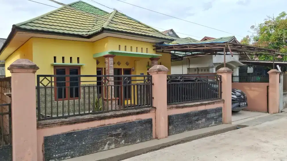 DIJUAL RUMAH DI JL. ADONIS SAMAD KOMPLEK DAMAI SEJAHTERA PALANGKARAYA