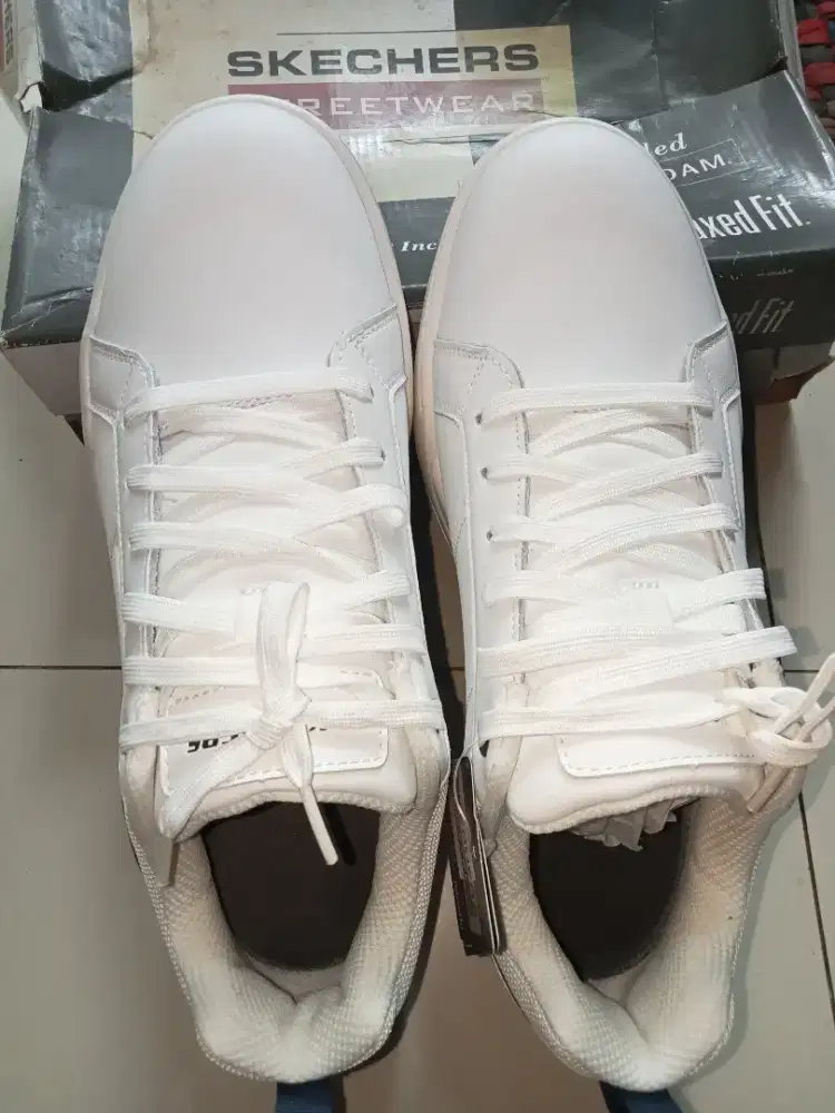 Sepatu Pria Skechers Streetwear memory foam relaxed fit