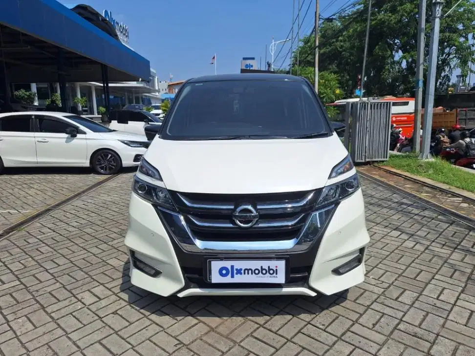 DP MURAH Nissan Serena 2.0 Highway Star Bensin-AT 2022  CWIMB