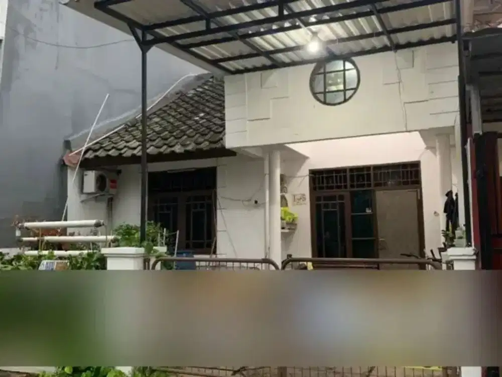 dijual rumah taman surya 3
