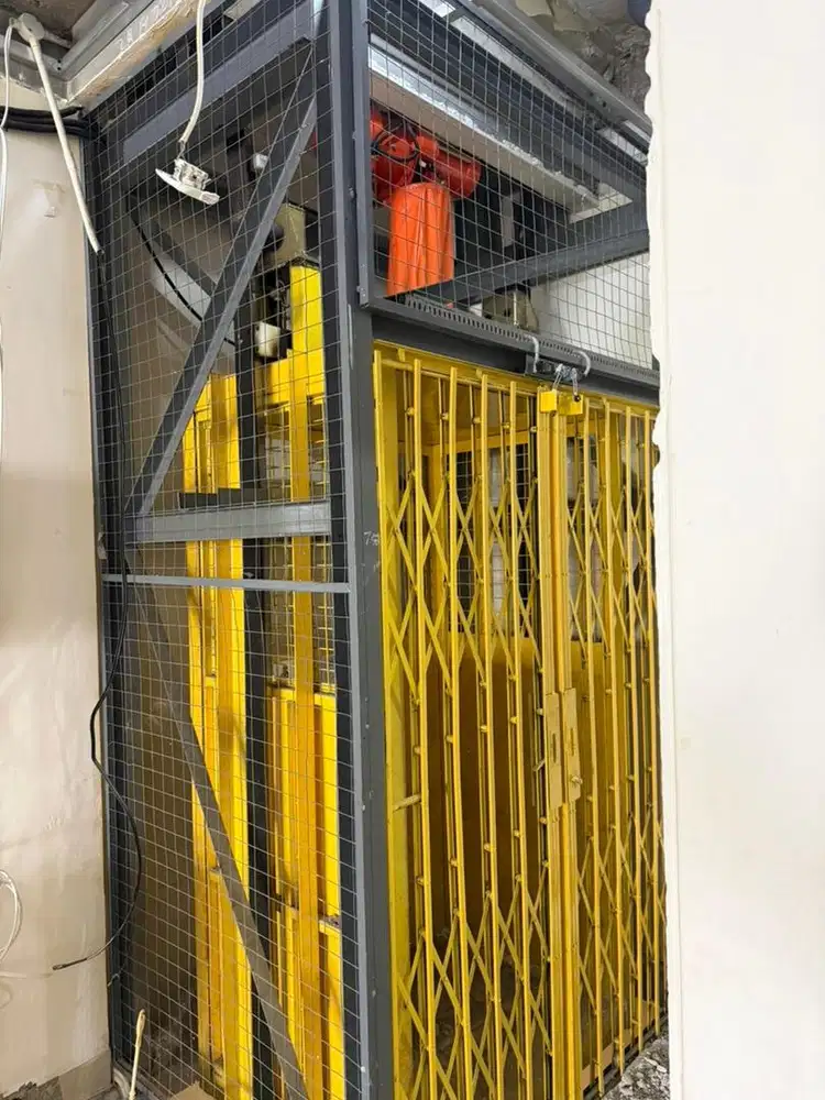 Jual lift barang kapasitas 700kg