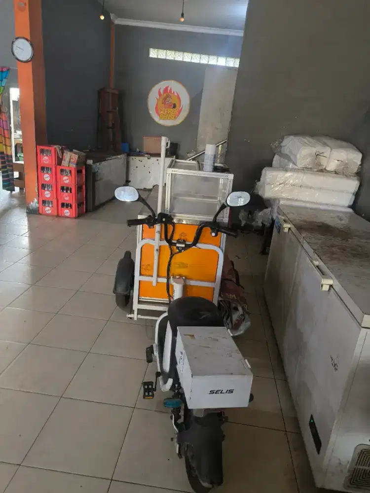 sepeda listrik gerobak