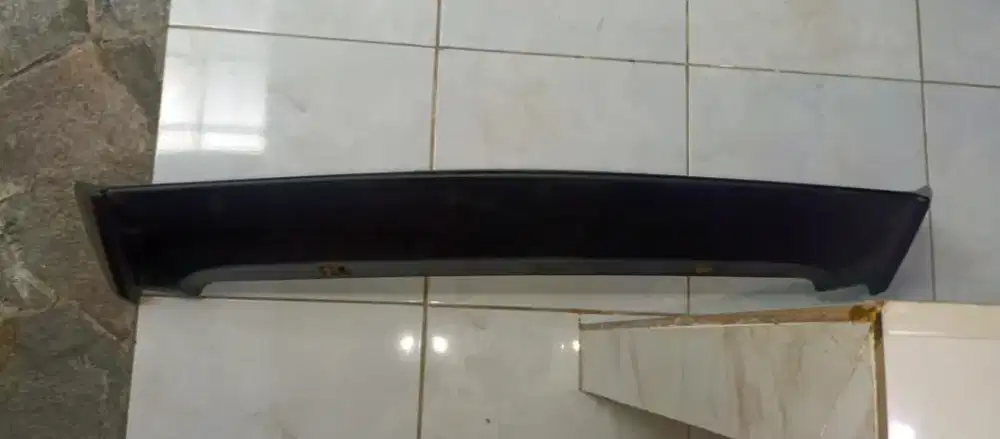 Spoiler mobil calya/sigra
