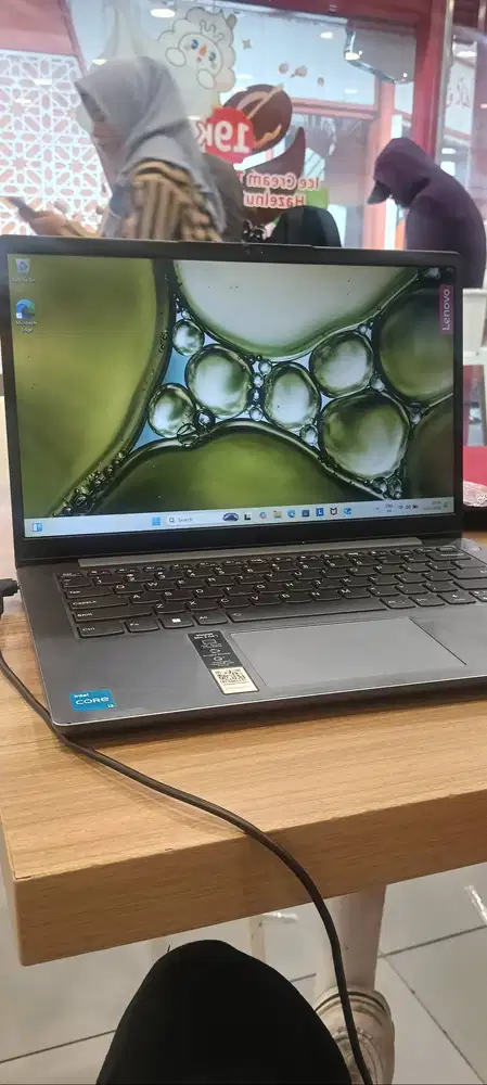 Lenovo 82H7 Intel I3