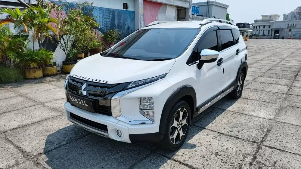 ISTIMEWAH LOW KM 40RB !! Mitsubishi Xpander Cross 1. AT 2021