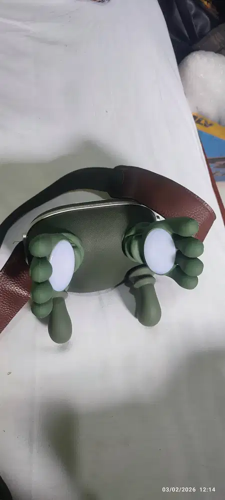 Insmart Alat pijat bahu dan leher