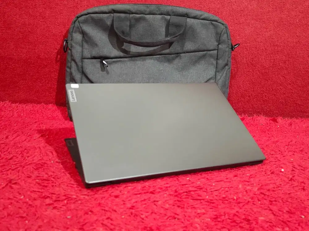 Laptop LENOVO V14 G3 Core i3-1215U RAM 8GB SSD 256GB