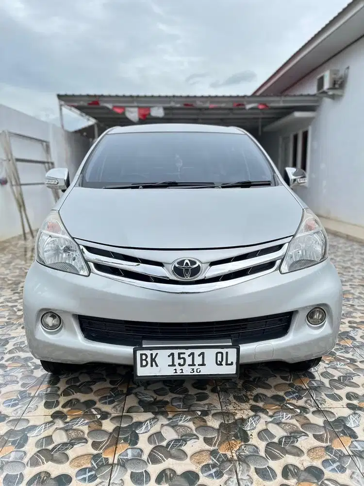 Toyota Grand Avanza 1.3 G MT