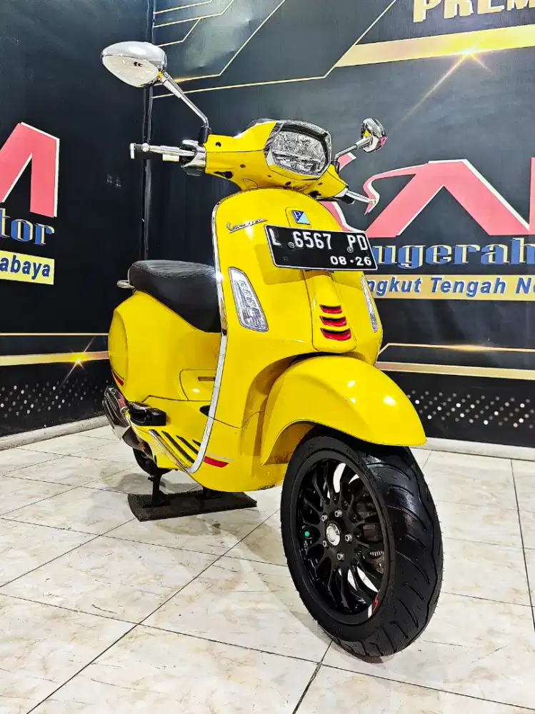 Sprint S abs clasic Modern Yellow Sole glossy .Anugerah motor rungkut