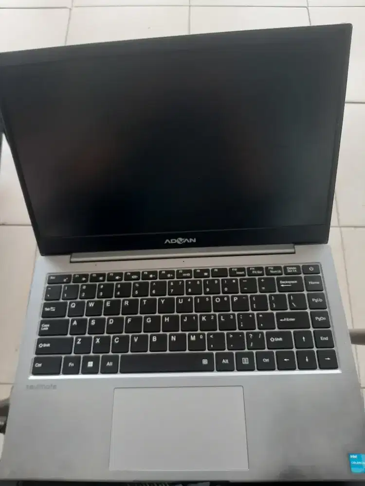 Advan soulmate Ram 4 ssdh 128gb nominus fullset