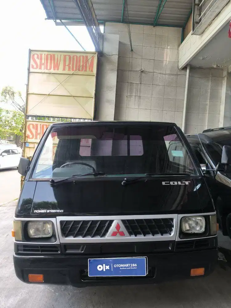 MITSUBISHI L300 PU 2022 2.5 M/T HITAM OTOMART JL.RY KENJERAN 286 SBY