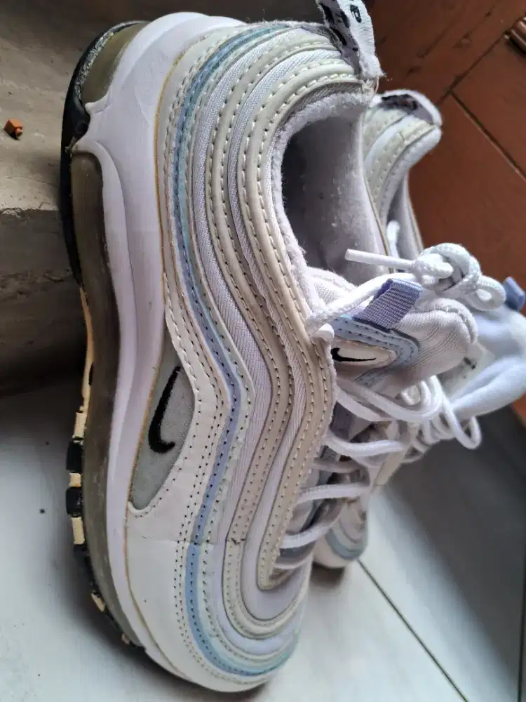 Sepatu wanita Nike Air Max