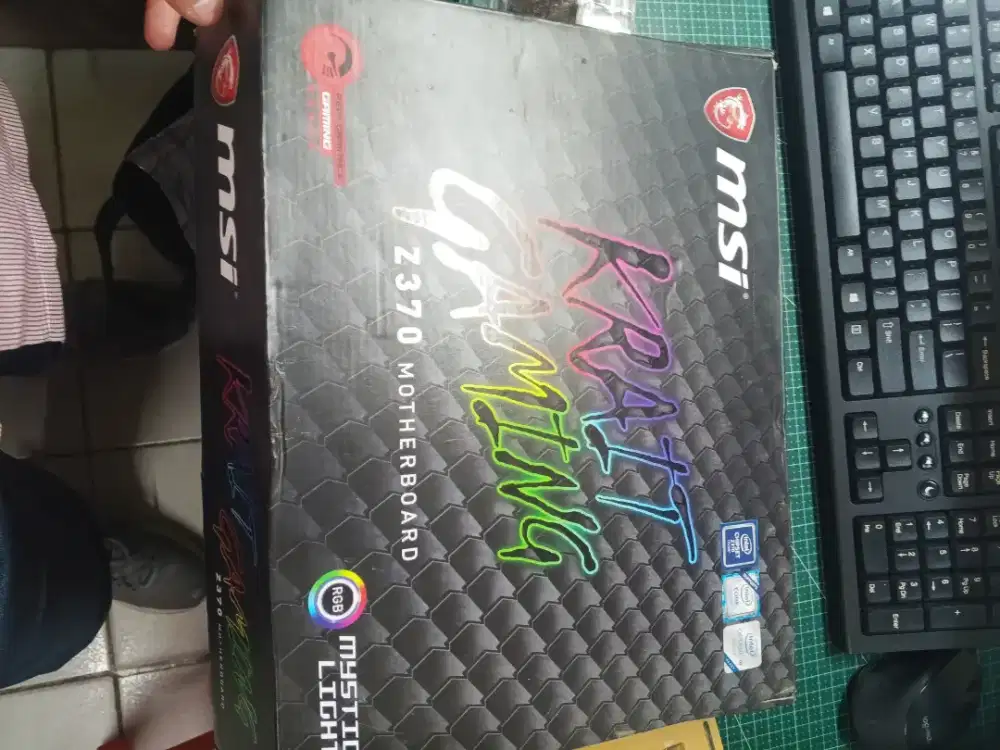 WTS I5 9600K + MSI Z370 KRAIT GAMING
