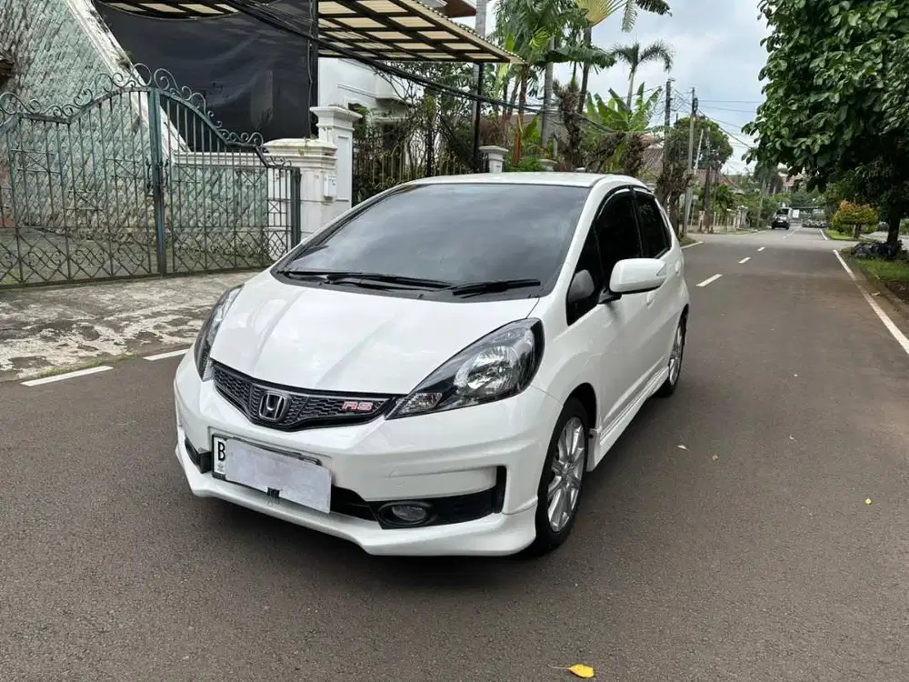 [DP 12 JT] Honda Jazz RS 2013 Automatic Last Edition