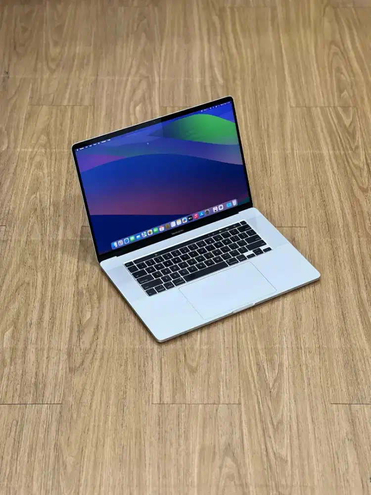 MacBook Pro 2019 16inch 32/512