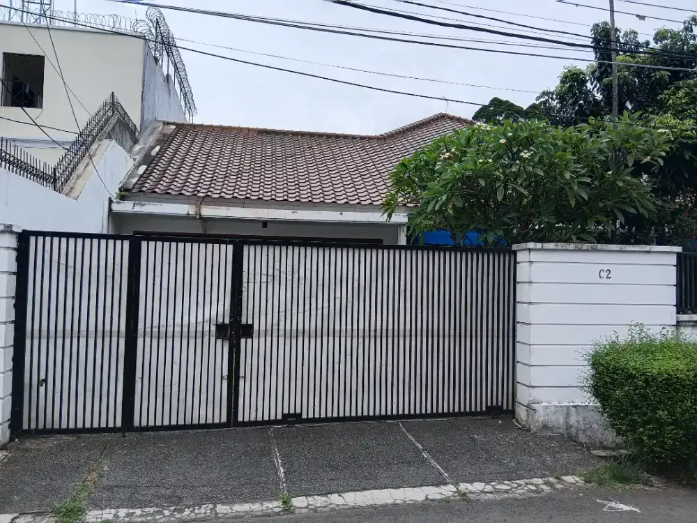 Disewakan Rumah Daerah Kemang Timur