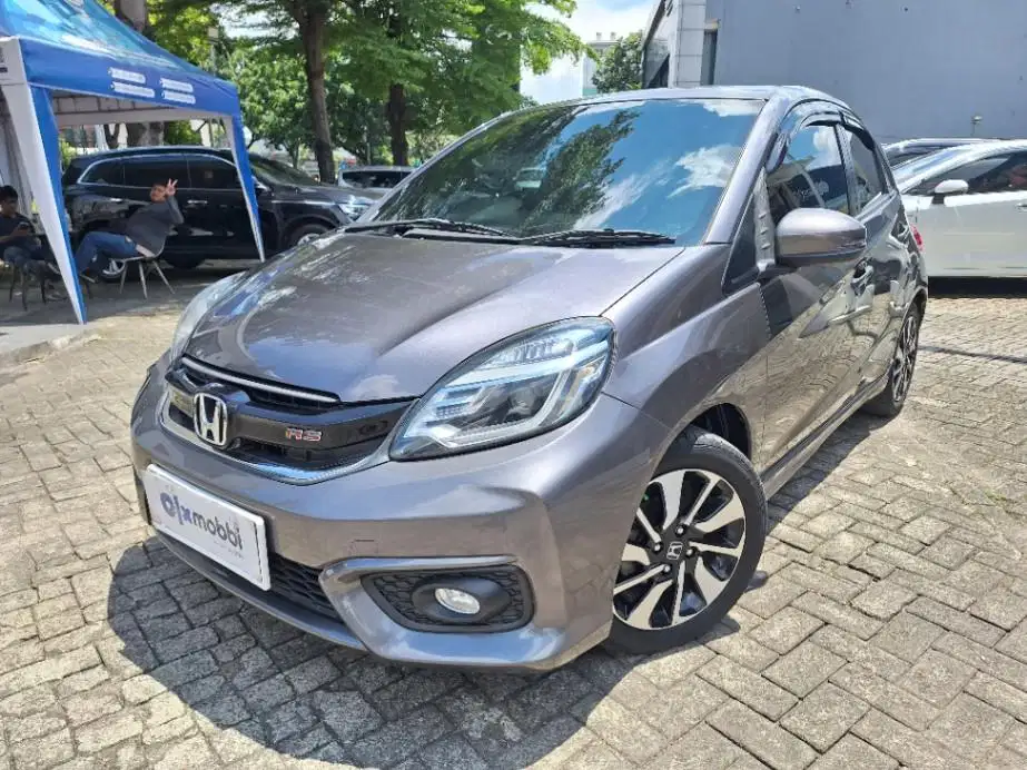 DP MURAH Honda Brio 1.2 RS Bensin-MT 2017 Abu-Abu CTVJB