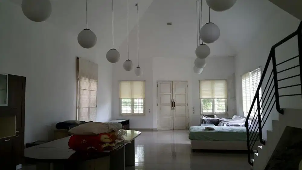 Dijual Rumah Rumah Rasa Villa Udara Segar Nyaman di Sentul Bogor