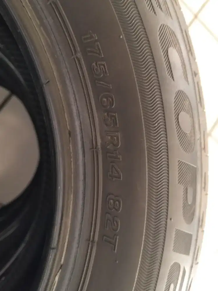 Jual ban bekas Agya Bridgestone ecopia