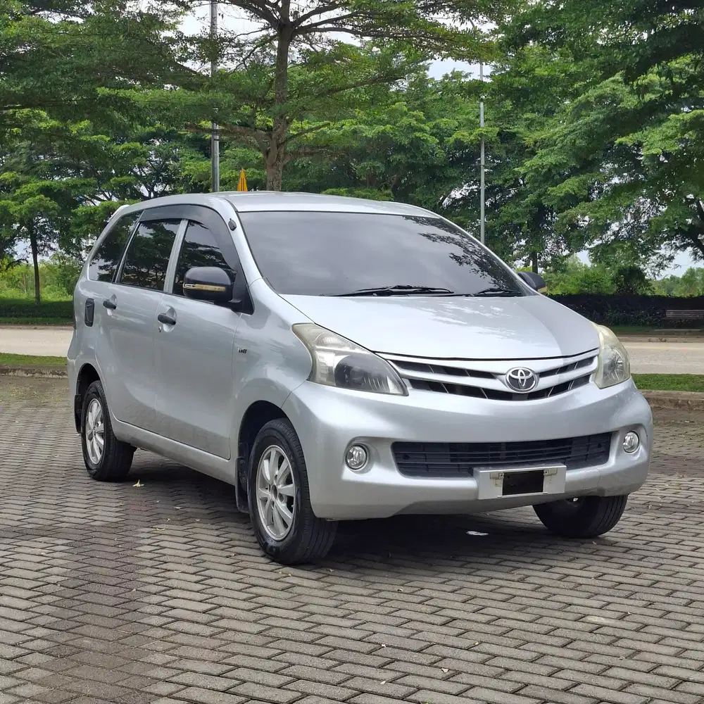 TOYOTA AVANZA E MANUAL 2013