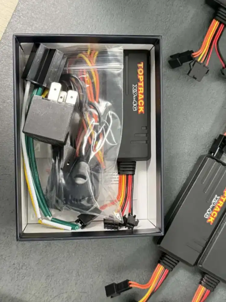 GPS TRACKER SUDAH TERMASUK BIAYA PEMASANGAN