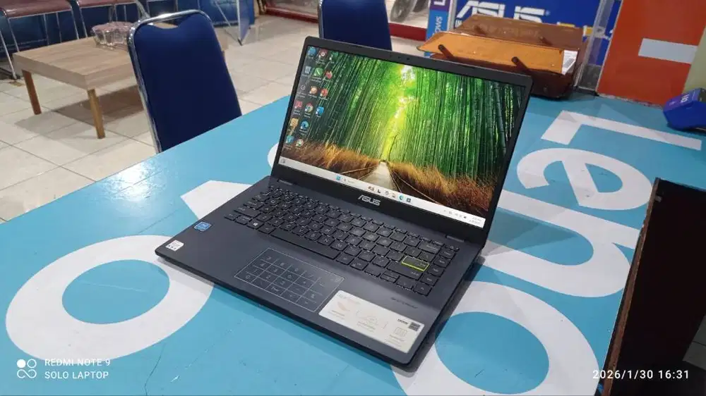 ASUS E410MA RAM 4GB SSD 512GB DESAIN ELEGAN SLIM/TIPIS KINERJA CEPAT